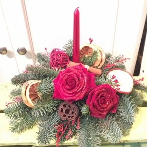 Christmas Candle Arrangement