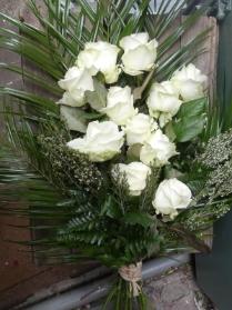 Beautiful Classic  Rose Tied Sheaf