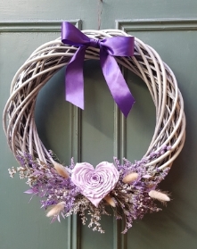 Everlasting rose wreath in lovingly lilacs