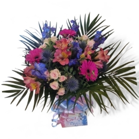 Gender reveal bouquet