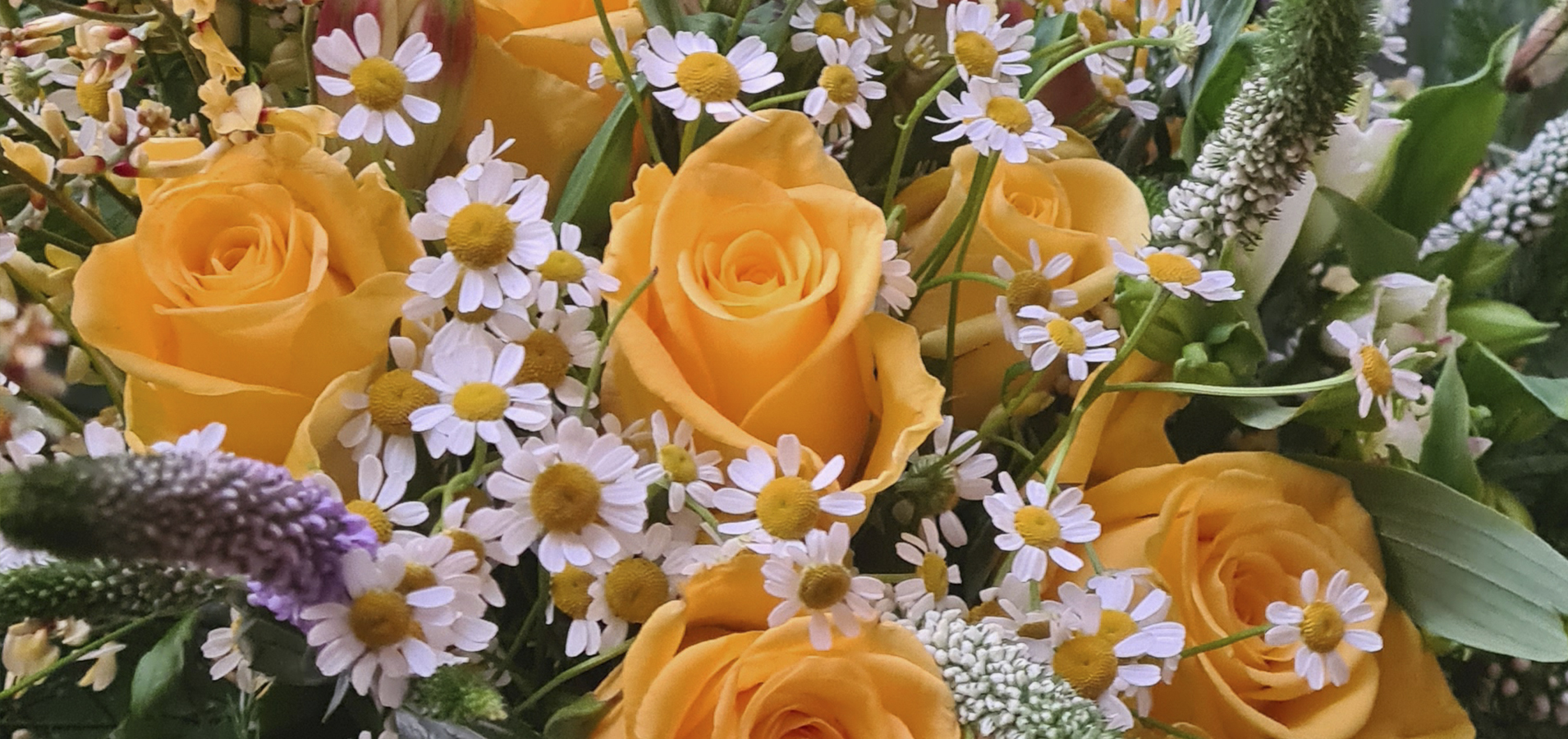 House of Flowers, your florist in Carshalton Beeches. Same day flower